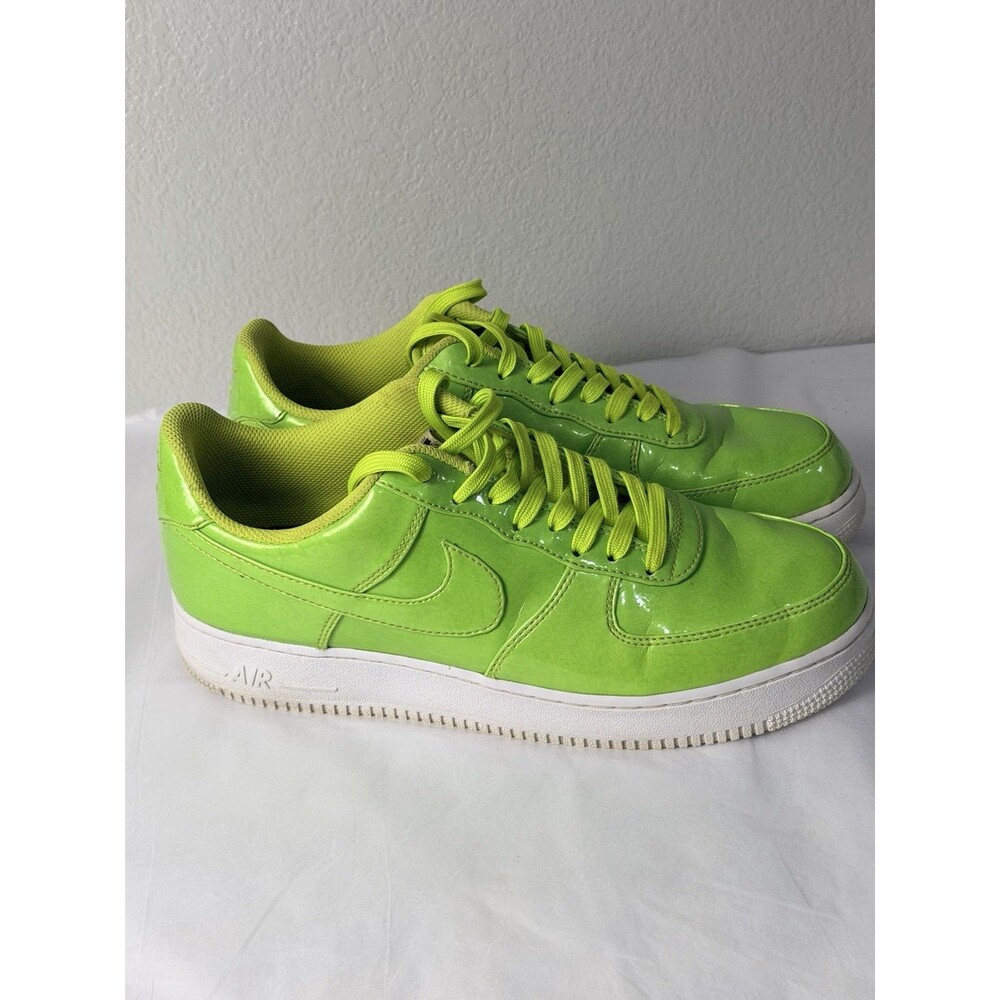 Nike Air Force 1 07 LV8 UV Cyber Green Neon Patent Leather AJ9505-300 Size 10.5